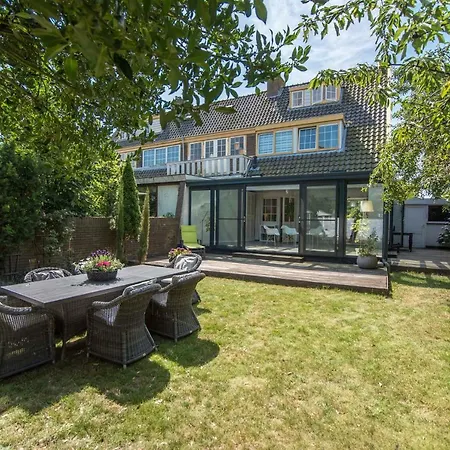 Villa Beach House
